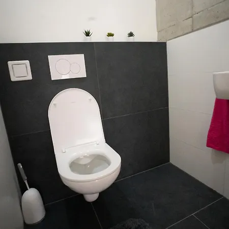 Nilsson アパート